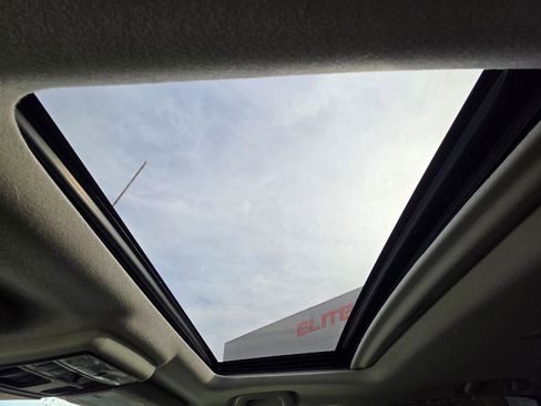 Used 2014 Toyota 4Runner Limited image 26