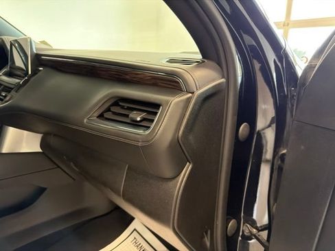 Used 2023 Chevrolet Suburban Z71 AWD/4WD image 41