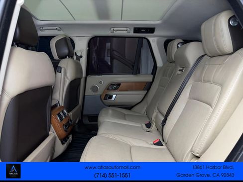 Used 2018 Land Rover Range Rover Supercharged AWD/4WD image 21