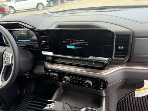 New 2026 Chevrolet Silverado 1500 LT w/ Texas Edition Plus image 44