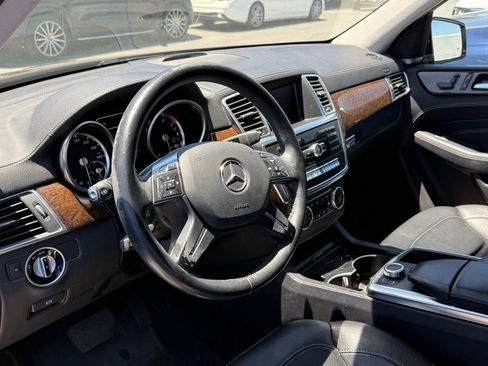 Used 2013 Mercedes-Benz ML 350 4MATIC image 2