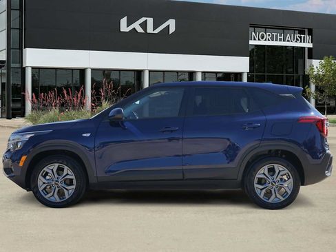 Certified 2026 Kia Seltos LX FWD image 3