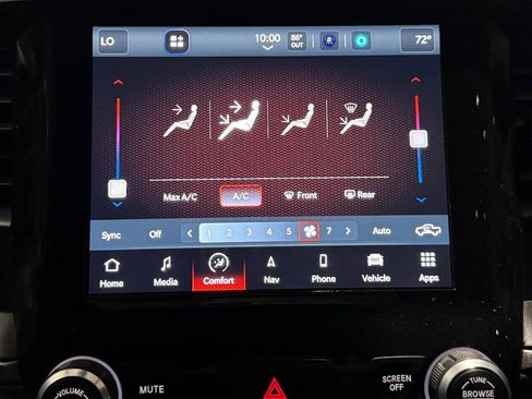 Used 2023 RAM 2500 Tradesman AWD/4WD image 9
