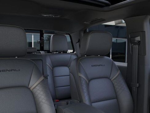 New 2026 GMC Canyon Denali image 24
