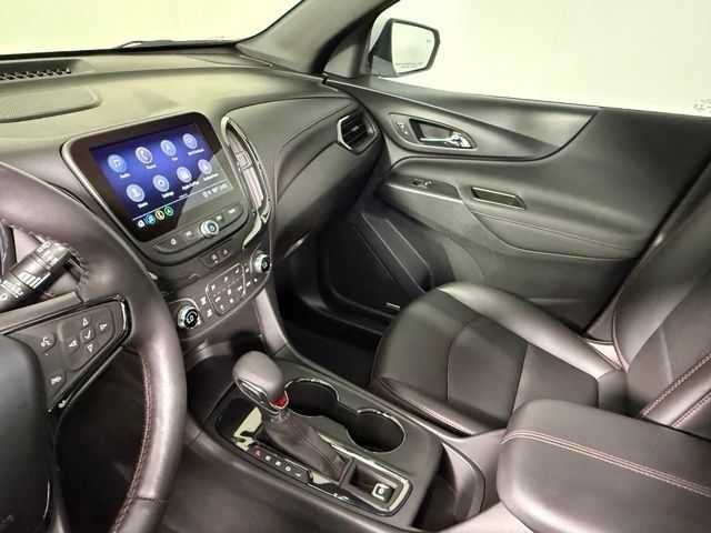Used 2022 Chevrolet Equinox RS w/ RS Leather Package FWD image 28