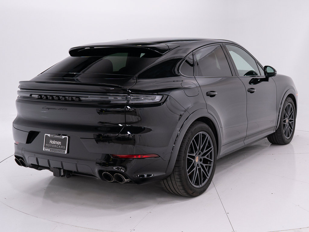Used 2026 Porsche Cayenne GTS AWD/4WD image 5