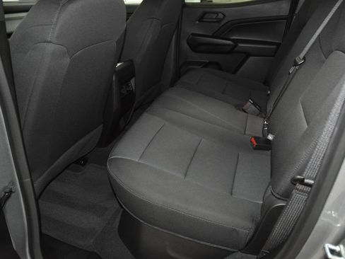 Used 2024 Chevrolet Colorado Trail Boss w/ Technology Package AWD/4WD image 43