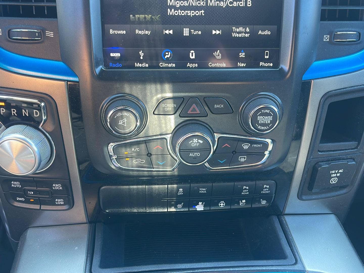 Used 2018 RAM 1500 Sport w/ Hydro Blue Sport Package AWD/4WD image 22