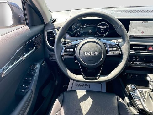 New 2026 Kia Seltos SX AWD/4WD image 24