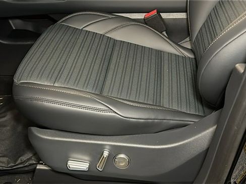 New 2026 Lincoln Nautilus Reserve image 16