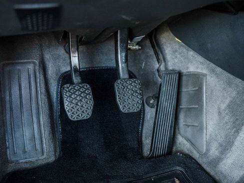 Used 1988 BMW M3 Coupe RWD image 37
