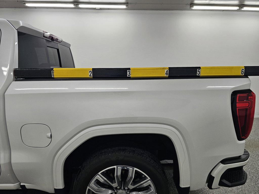 Used 2024 GMC Sierra 1500 Denali w/ Denali Reserve Package AWD/4WD image 8