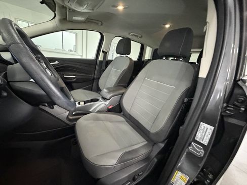 Used 2014 Ford Escape SE w/ Equipment Group 201A image 25