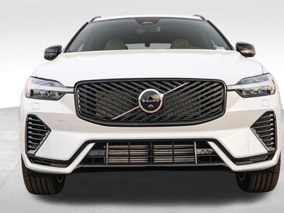 New 2026 Volvo XC60 T8 Plus