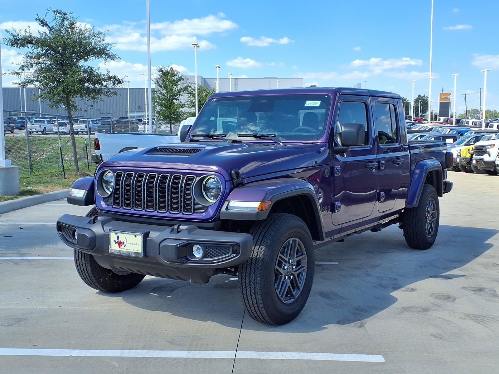 New 2026 Jeep Gladiator Sport AWD/4WD image 3