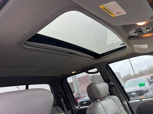 Used 2002 Ford F150 XLT image 11