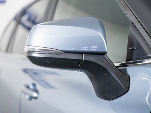 Certified 2023 Toyota Highlander LE image 17