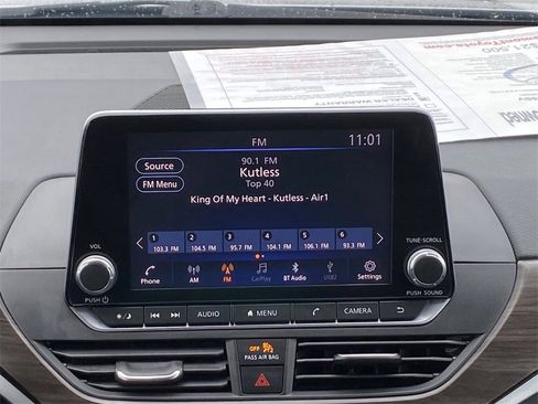 Used 2024 Nissan Altima 2.5 SV image 27