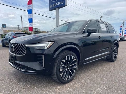Used 2026 Volvo XC90 B6 Plus w/ Protection Package Premier AWD/4WD image 3