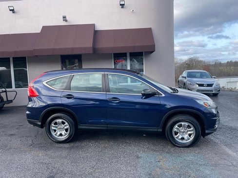Used 2015 Honda CR-V LX image 4