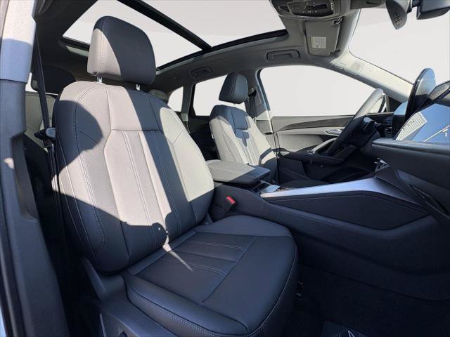 New 2026 Audi Q5 Premium Plus AWD/4WD image 25