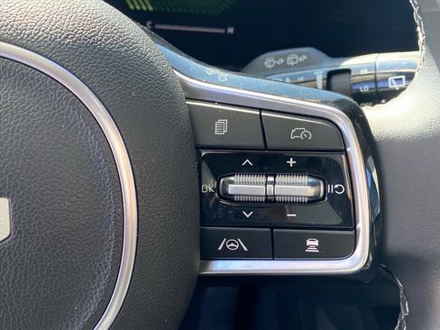 Certified 2024 Kia Sorento X-Line EX image 19