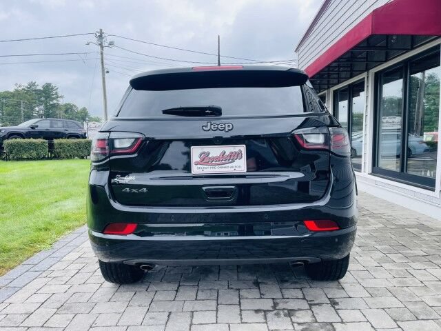 Used 2023 Jeep Compass High Altitude AWD/4WD image 6