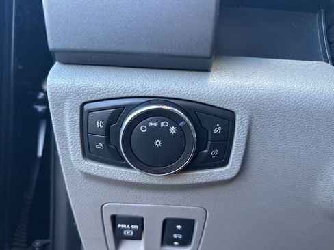 Used 2018 Ford F150 XLT w/ Equipment Group 302A Luxury image 22