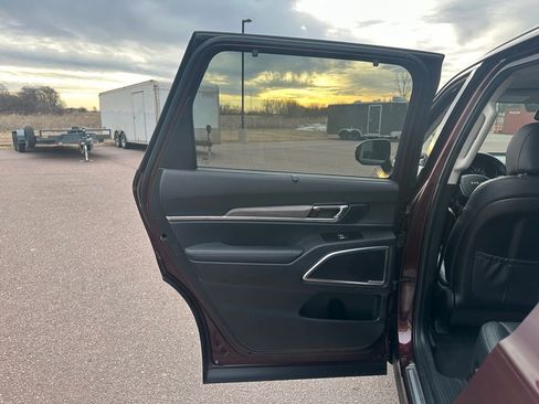 Used 2022 Kia Telluride SX image 21