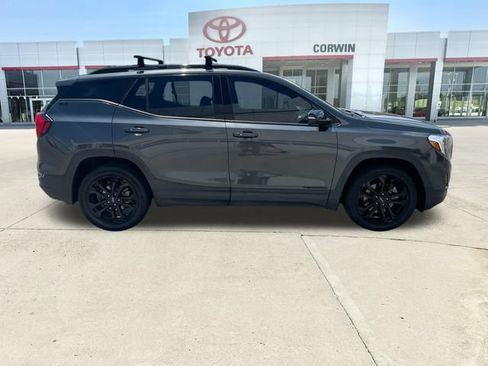 Used 2020 GMC Terrain SLT w/ Preferred Package AWD/4WD image 6
