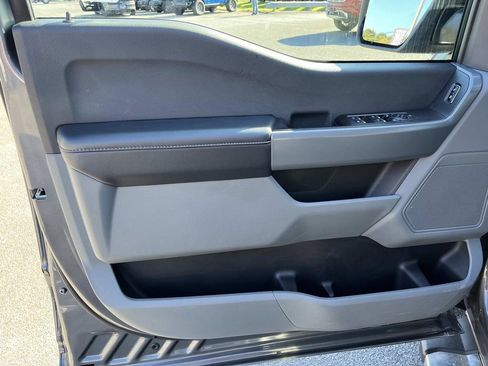Used 2023 Ford F150 XLT w/ XTR Package image 24