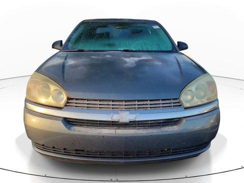 Used 2005 Chevrolet Malibu LS w/ Preferred Equipment Group FWD image 2