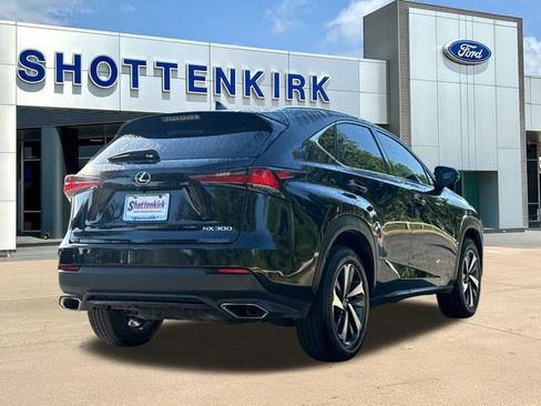 Used 2019 Lexus NX 300 FWD w/ Premium Package image 8