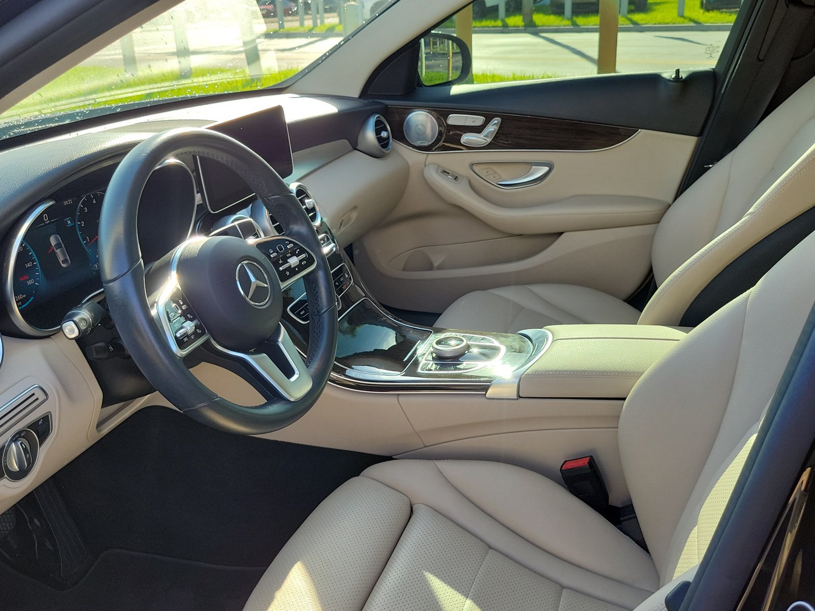 Used 2021 Mercedes-Benz C 300 Sedan image 16