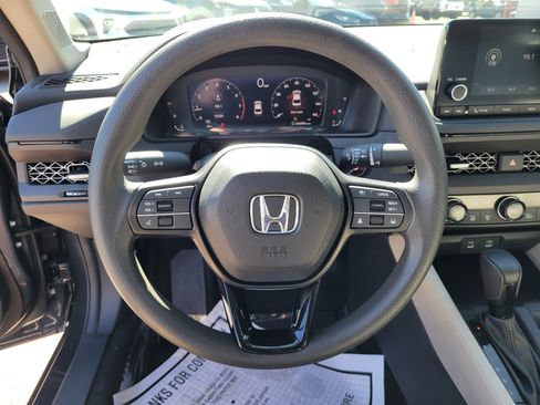 Certified 2023 Honda Accord EX image 21