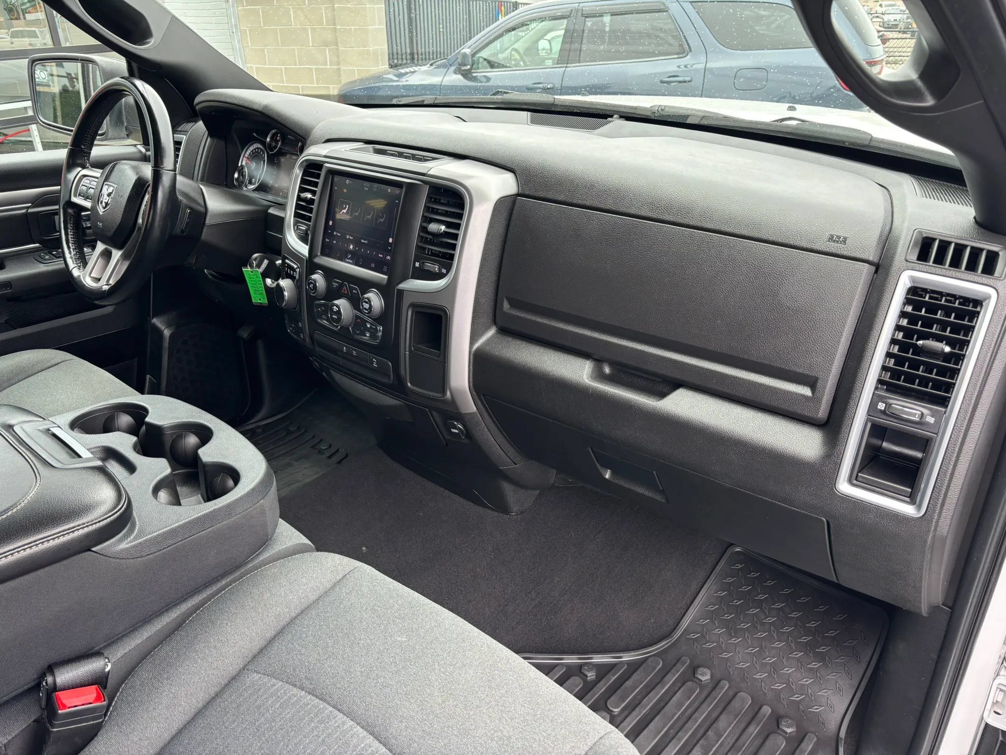 Used 2022 RAM 1500 Warlock AWD/4WD image 10