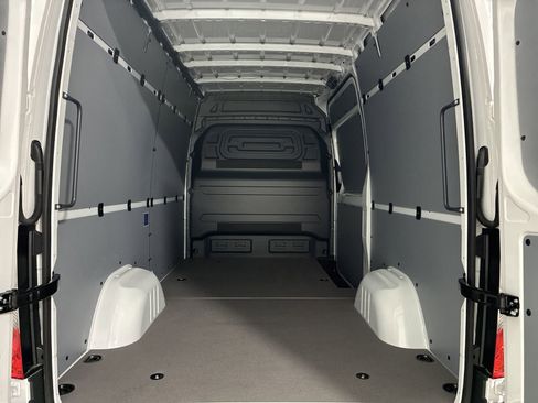 New 2025 Mercedes-Benz Sprinter 2500 image 14