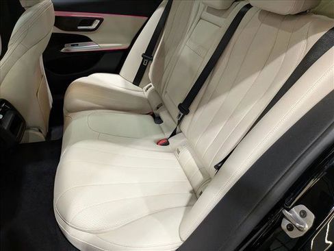 Used 2026 Mercedes-Benz E 350 Sedan image 20