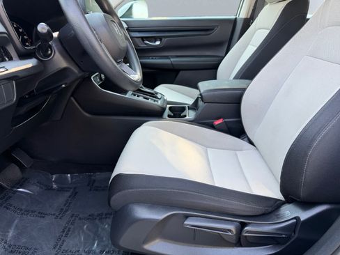 Used 2024 Honda CR-V LX image 6