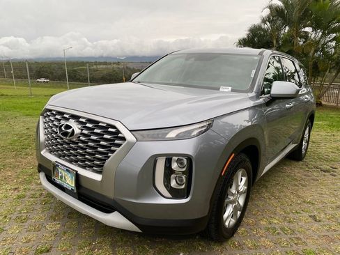 Used 2020 Hyundai Palisade SE FWD image 3