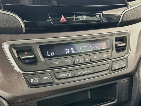 Used 2021 Honda Passport Sport image 15