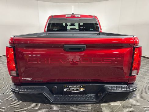 Used 2023 Chevrolet Colorado Trail Boss w/ Technology Package image 4