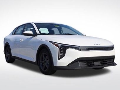 Certified 2025 Kia K4