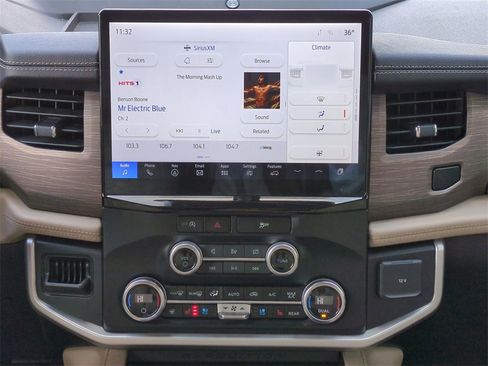 Certified 2024 Ford Expedition Limited image 16