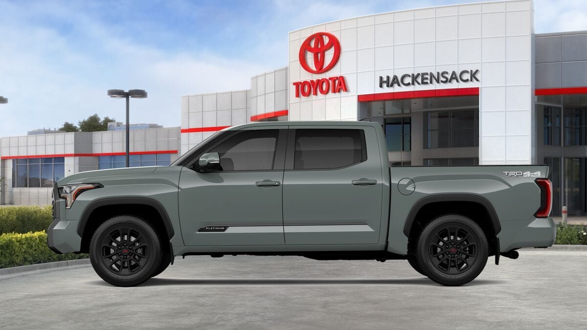 New 2026 Toyota Tundra Platinum w/ TRD Off-Road Package AWD/4WD image 4