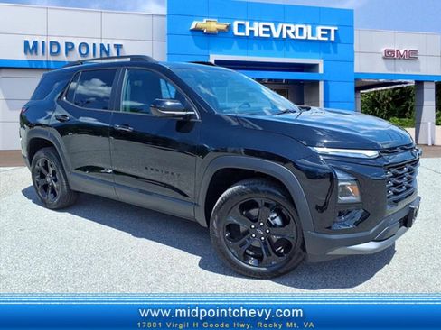 New 2026 Chevrolet Equinox LT w/ Convenience Package II AWD/4WD image 1