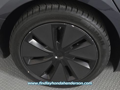 Used 2025 Tesla Model 3 Long Range RWD image 11