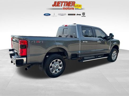 Used 2025 Ford F350 Lariat w/ Chrome Package AWD/4WD image 6