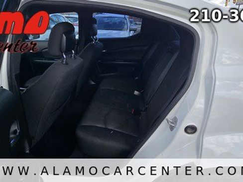 Used 2013 Dodge Avenger SE FWD image 26