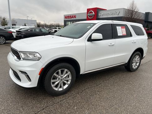 Used 2021 Dodge Durango SXT image 3